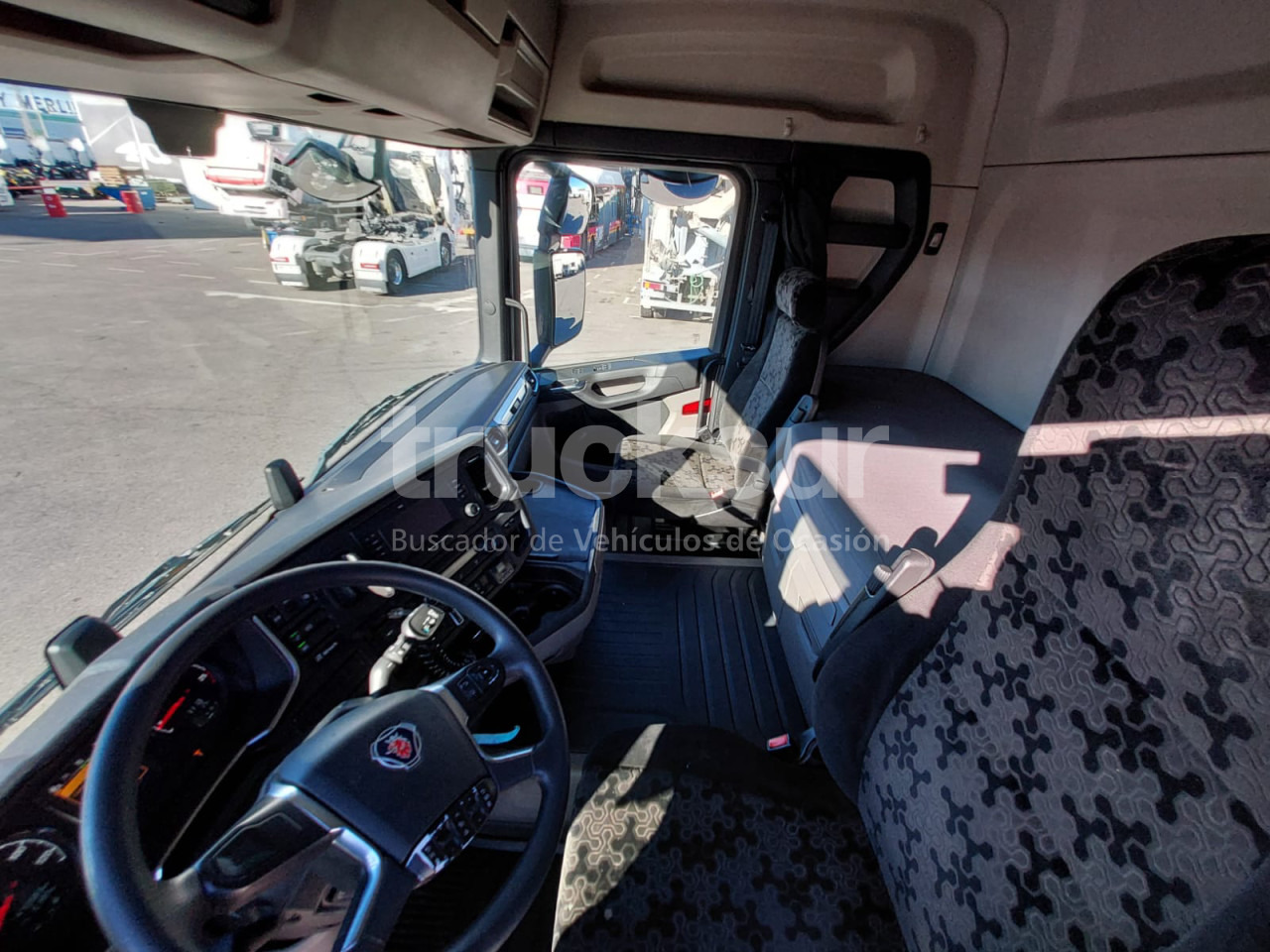 SCANIA R410 GAS GNL - Tegljač: slika SCANIA R410 GAS GNL - Tegljač SCANIA R410 GAS GNL - Tegljač: slika SCANIA R410 GAS GNL - Tegljač