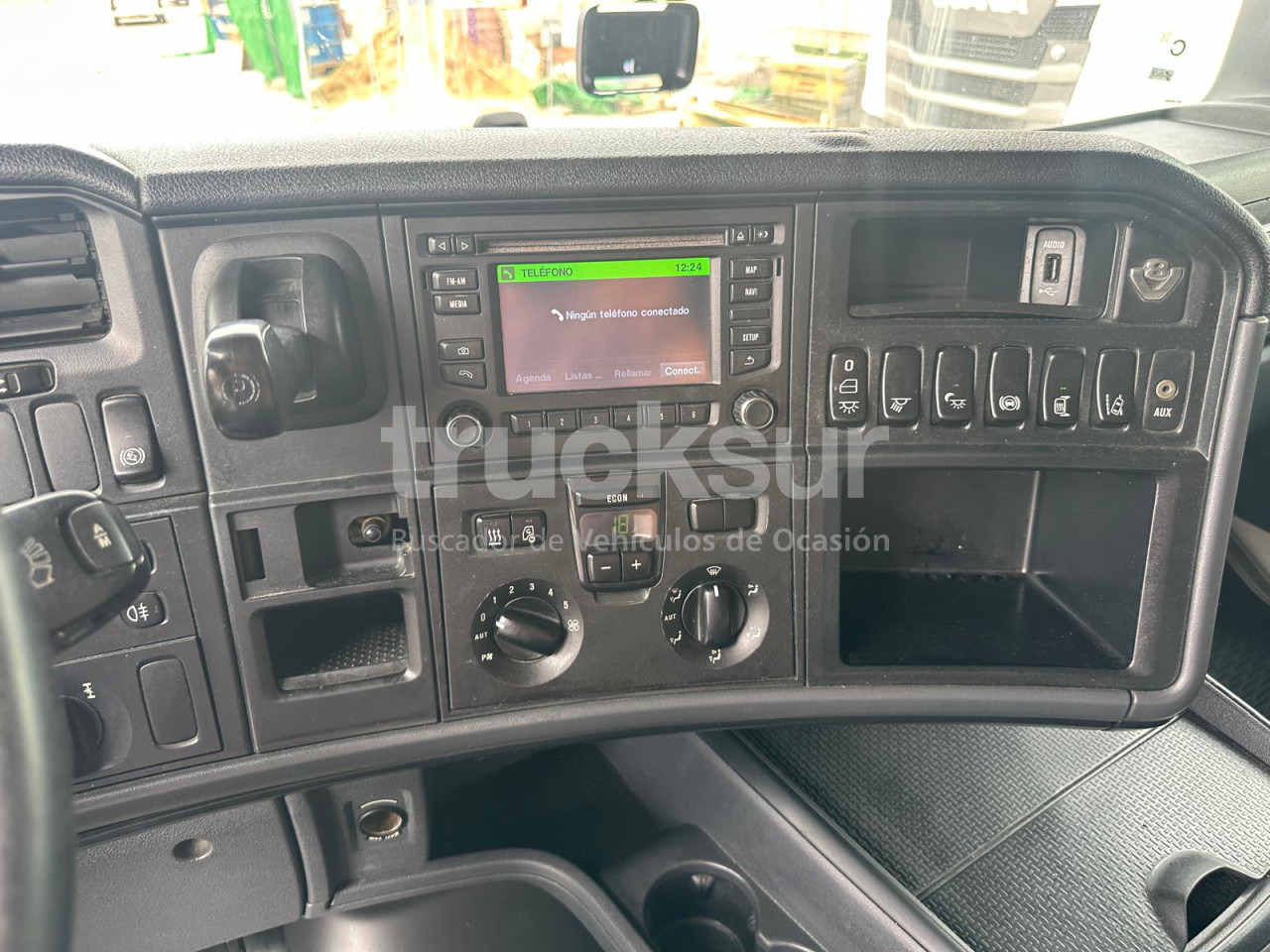 SCANIA R580 - Tegljač: slika SCANIA R580 - Tegljač SCANIA R580 - Tegljač: slika SCANIA R580 - Tegljač