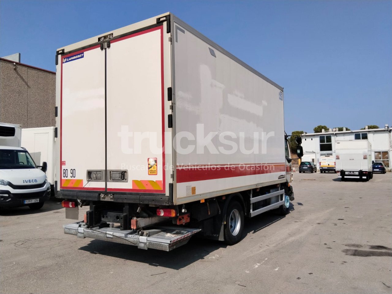 VOLVO FL250.12 - Kamion hladnjača: slika VOLVO FL250.12 - Kamion hladnjača VOLVO FL250.12 - Kamion hladnjača: slika VOLVO FL250.12 - Kamion hladnjača