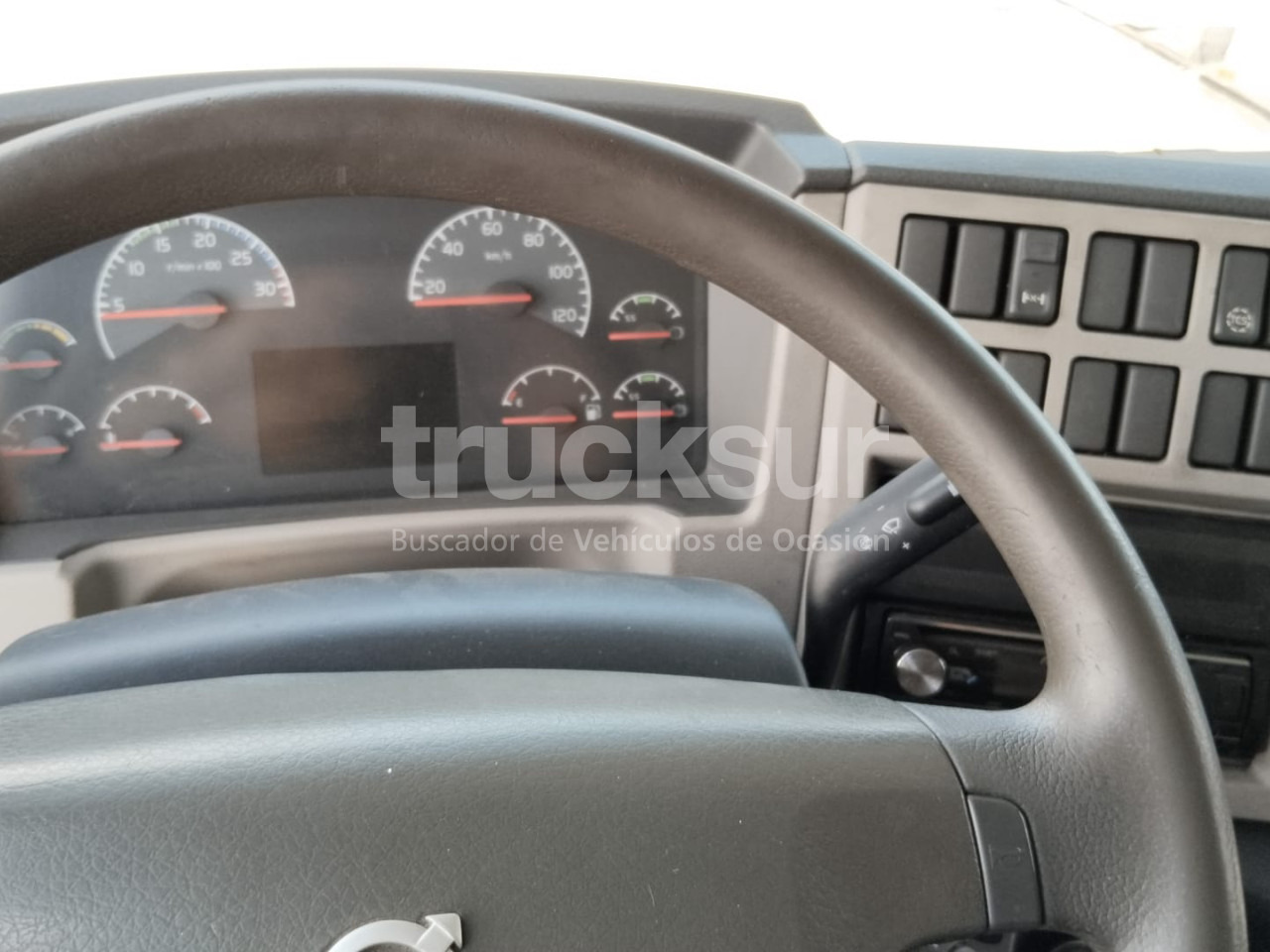 VOLVO FL290 - Kamion hladnjača: slika VOLVO FL290 - Kamion hladnjača VOLVO FL290 - Kamion hladnjača: slika VOLVO FL290 - Kamion hladnjača