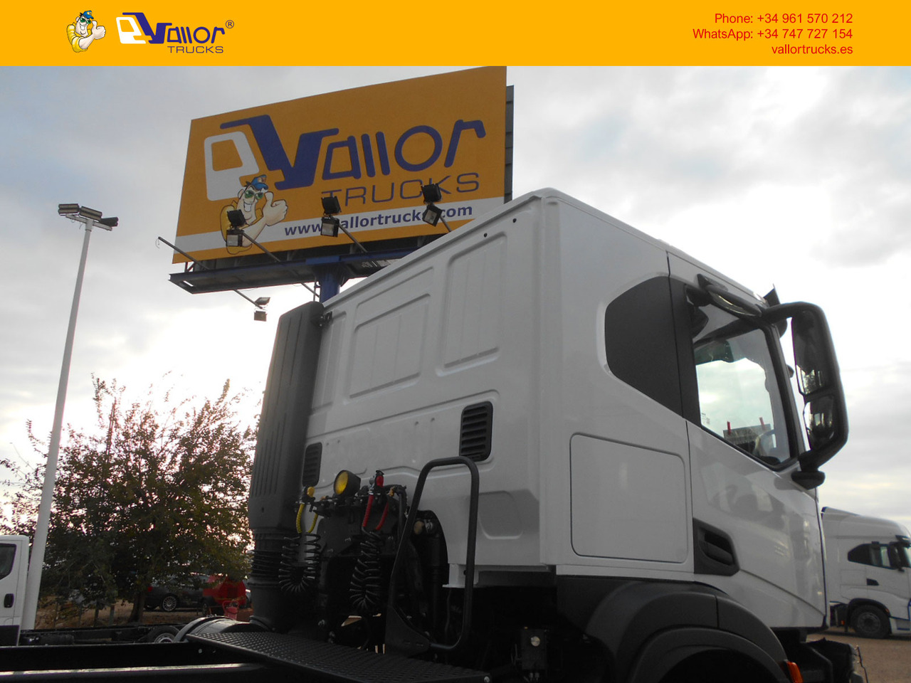 IVECO T-WAY 470 6x4 - - ONLY FOR EXPORT - Tegljač: slika IVECO T-WAY 470 6x4 - - ONLY FOR EXPORT - Tegljač IVECO T-WAY 470 6x4 - - ONLY FOR EXPORT - Tegljač: slika IVECO T-WAY 470 6x4 - - ONLY FOR EXPORT - Tegljač