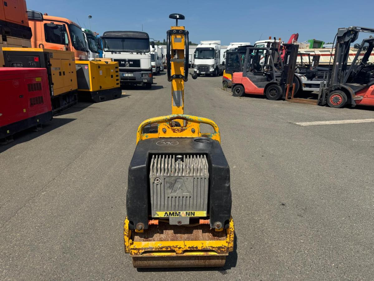 Ammann ARW 65 1D42 - Mini valjak: slika Ammann ARW 65 1D42 - Mini valjak Ammann ARW 65 1D42 - Mini valjak: slika Ammann ARW 65 1D42 - Mini valjak