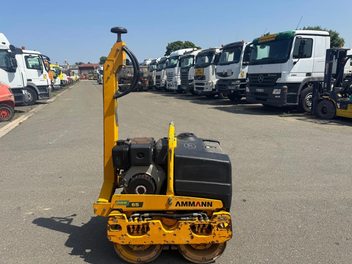 Ammann ARW 65 1D42 - Mini valjak: slika Ammann ARW 65 1D42 - Mini valjak Ammann ARW 65 1D42 - Mini valjak: slika Ammann ARW 65 1D42 - Mini valjak