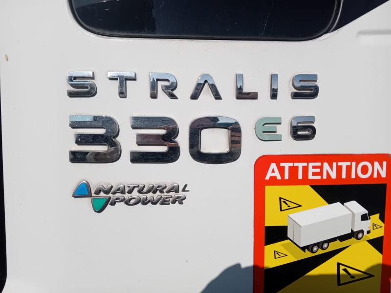 Iveco 330.36 - Kamion s kukastom dizalicom: slika Iveco 330.36 - Kamion s kukastom dizalicom Iveco 330.36 - Kamion s kukastom dizalicom: slika Iveco 330.36 - Kamion s kukastom dizalicom