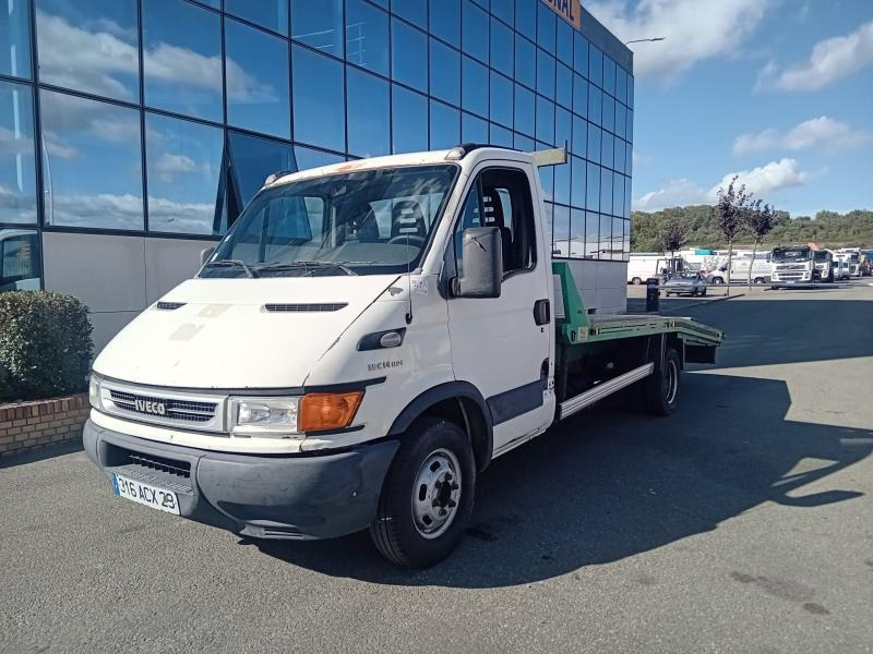Iveco 35C14HPI - Kamion za vuču: slika Iveco 35C14HPI - Kamion za vuču Iveco 35C14HPI - Kamion za vuču: slika Iveco 35C14HPI - Kamion za vuču