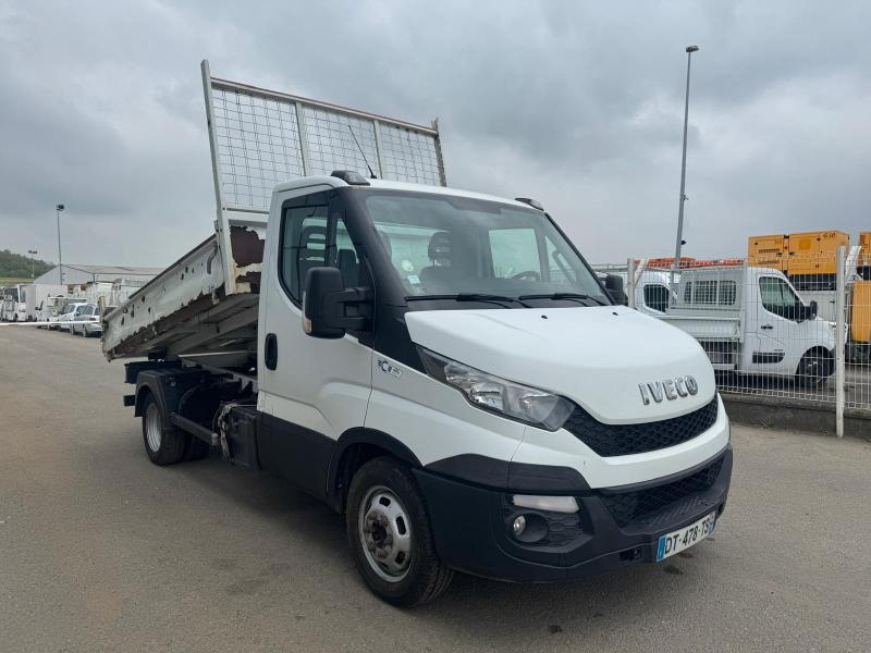 Iveco Daily 35C15 - Mali kamion kiper: slika Iveco Daily 35C15 - Mali kamion kiper Iveco Daily 35C15 - Mali kamion kiper: slika Iveco Daily 35C15 - Mali kamion kiper