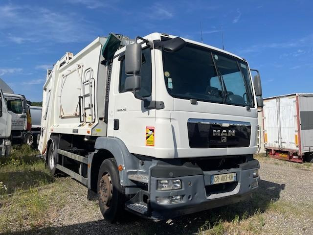 MAN TGM 18.250 - Kamion za odvoz smeća: slika MAN TGM 18.250 - Kamion za odvoz smeća MAN TGM 18.250 - Kamion za odvoz smeća: slika MAN TGM 18.250 - Kamion za odvoz smeća