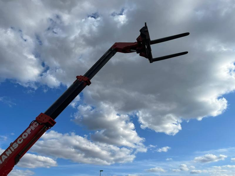 Manitou MT932 - Regalni viličar: slika Manitou MT932 - Regalni viličar Manitou MT932 - Regalni viličar: slika Manitou MT932 - Regalni viličar