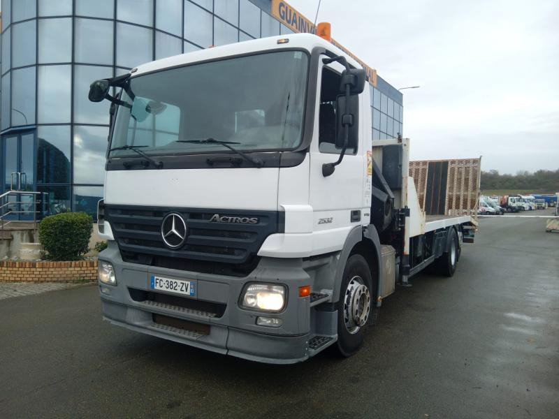 Mercedes Actros 2532 - Kamion s otvorenim sandukom: slika Mercedes Actros 2532 - Kamion s otvorenim sandukom Mercedes Actros 2532 - Kamion s otvorenim sandukom: slika Mercedes Actros 2532 - Kamion s otvorenim sandukom
