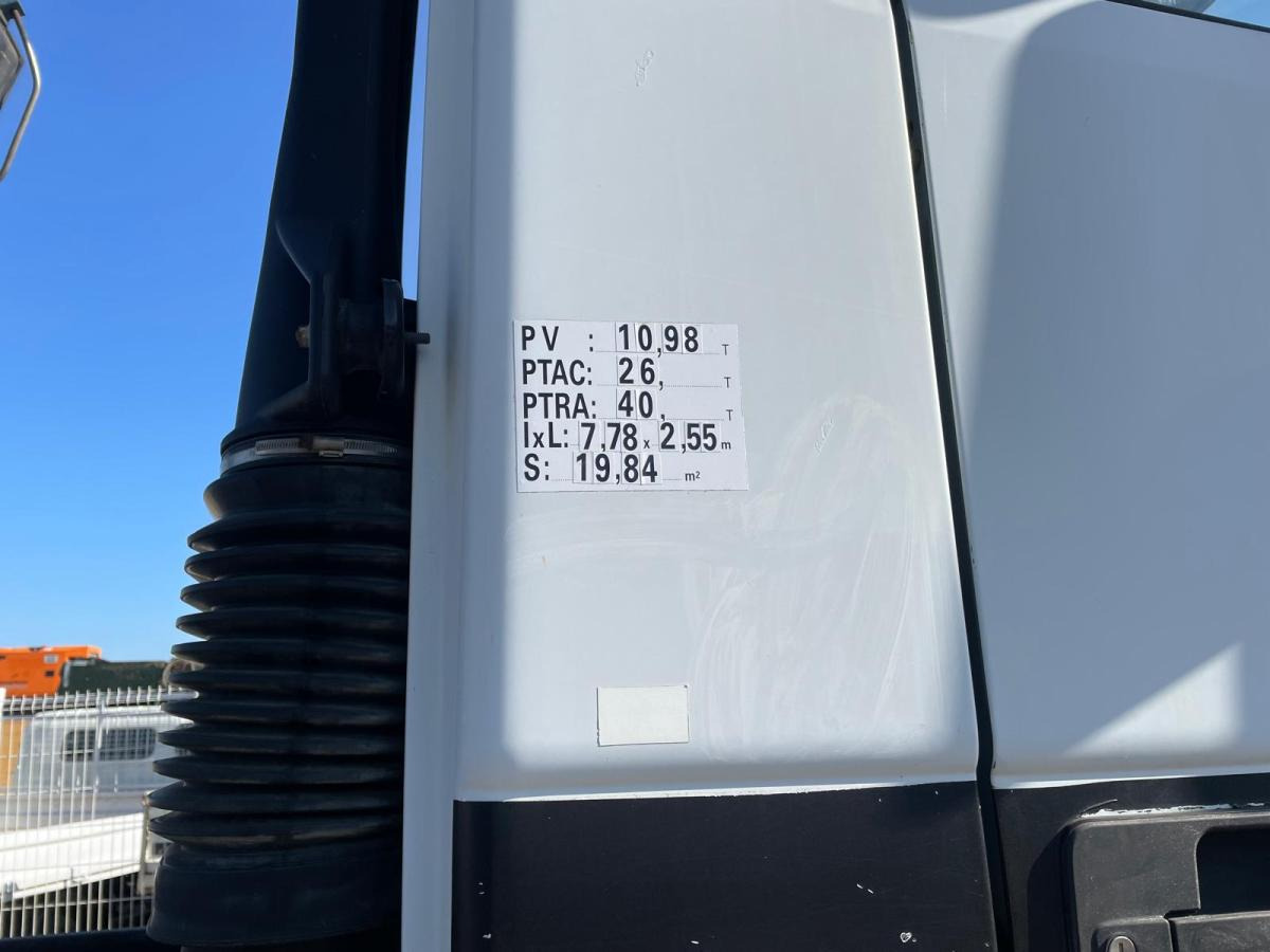 Mercedes Actros 2631 - Kamion s kukastom dizalicom: slika Mercedes Actros 2631 - Kamion s kukastom dizalicom Mercedes Actros 2631 - Kamion s kukastom dizalicom: slika Mercedes Actros 2631 - Kamion s kukastom dizalicom
