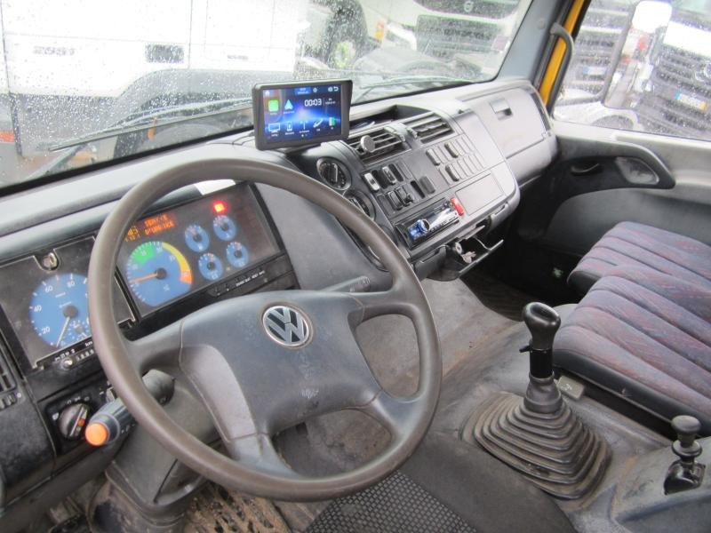 Mercedes Atego 1823 - Kamion s kukastom dizalicom: slika Mercedes Atego 1823 - Kamion s kukastom dizalicom Mercedes Atego 1823 - Kamion s kukastom dizalicom: slika Mercedes Atego 1823 - Kamion s kukastom dizalicom