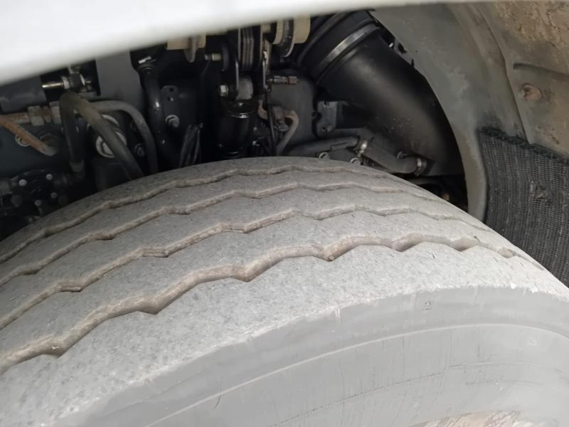 Renault D26 - Kamion za odvoz smeća: slika Renault D26 - Kamion za odvoz smeća Renault D26 - Kamion za odvoz smeća: slika Renault D26 - Kamion za odvoz smeća
