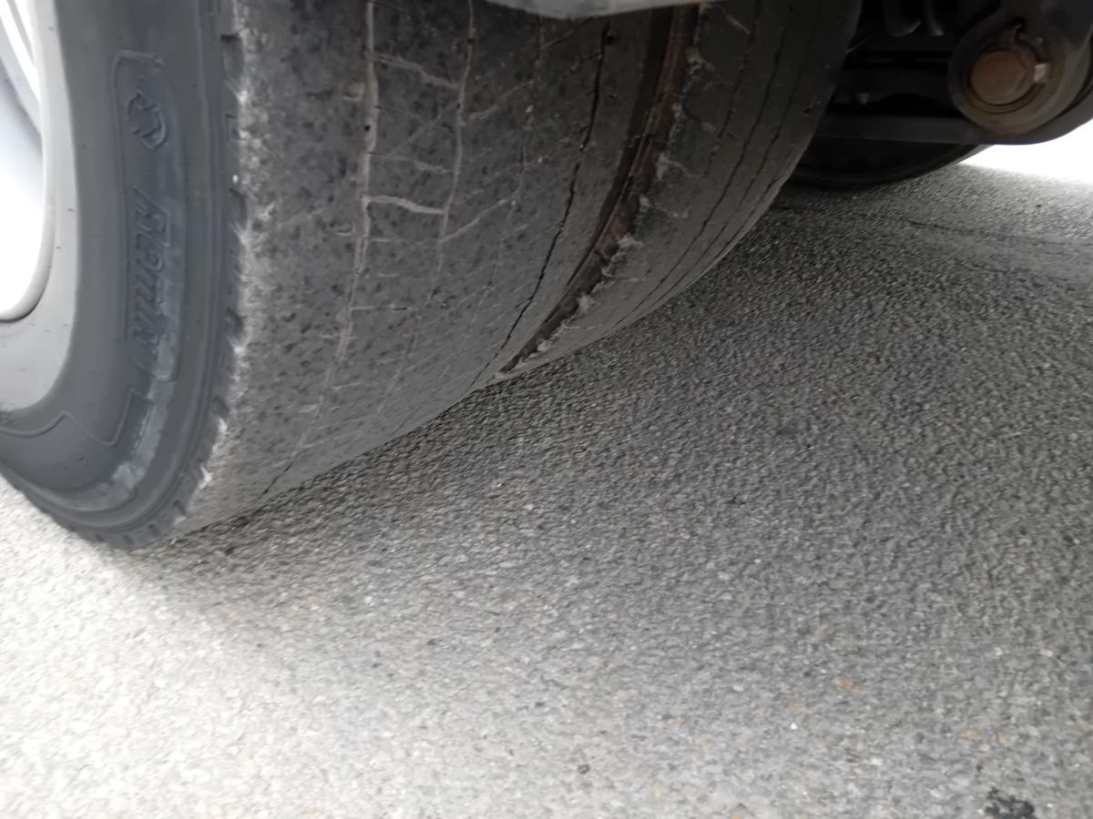 Renault Gamme D 280.19 - Kamion sandučar: slika Renault Gamme D 280.19 - Kamion sandučar Renault Gamme D 280.19 - Kamion sandučar: slika Renault Gamme D 280.19 - Kamion sandučar