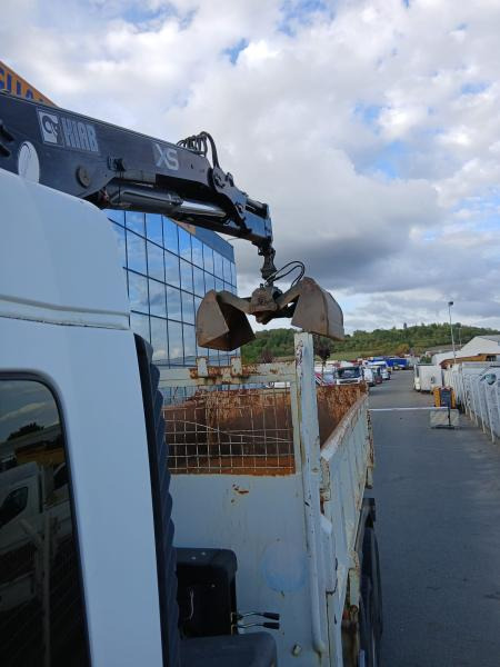 Renault Kerax 380 DXI - Kiper, Kamion s kranom: slika Renault Kerax 380 DXI - Kiper, Kamion s kranom Renault Kerax 380 DXI - Kiper, Kamion s kranom: slika Renault Kerax 380 DXI - Kiper, Kamion s kranom