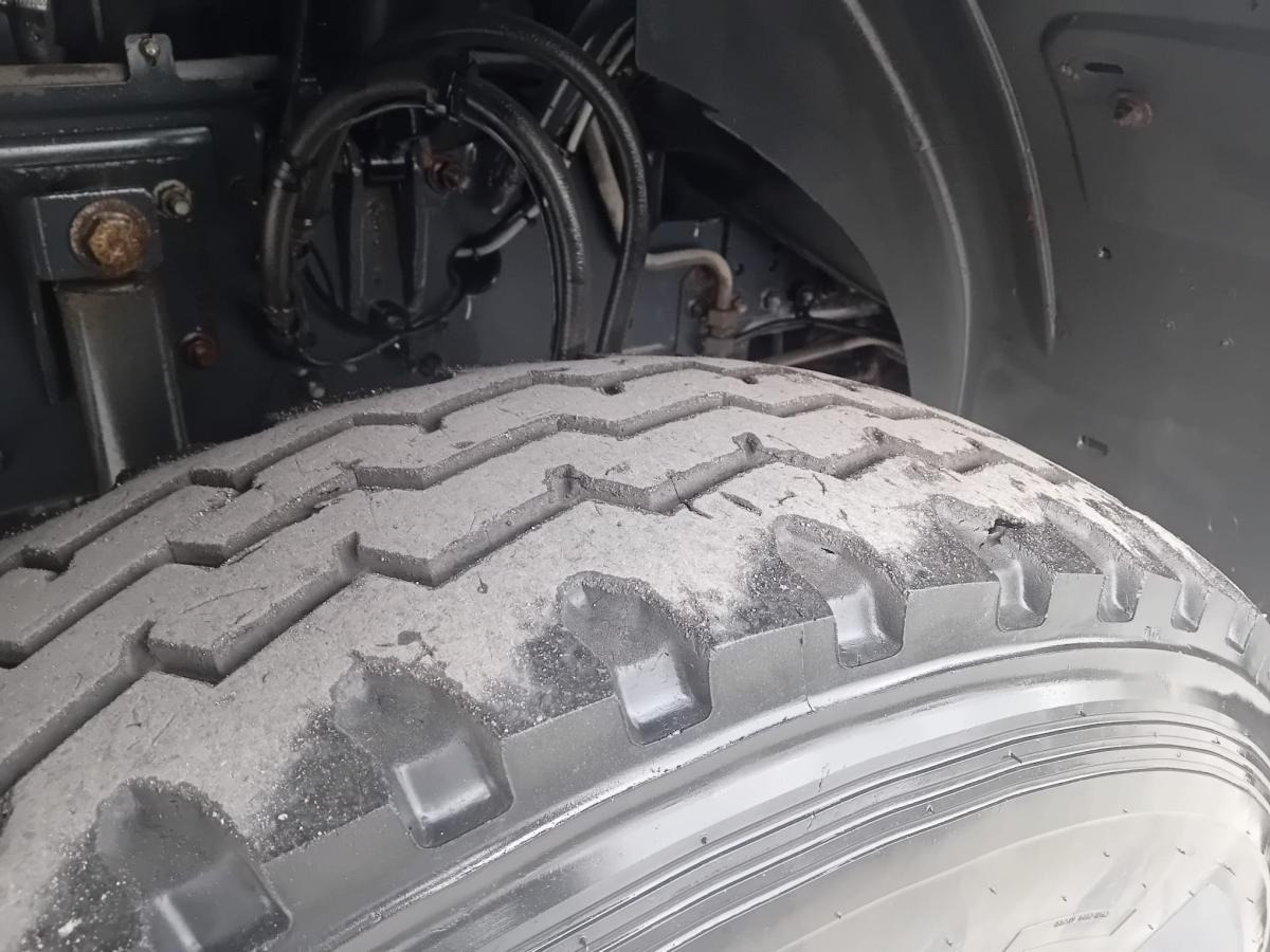 Renault Kerax 430 DXI - Utovarivač s proklizavajućim upravljanjem: slika Renault Kerax 430 DXI - Utovarivač s proklizavajućim upravljanjem Renault Kerax 430 DXI - Utovarivač s proklizavajućim upravljanjem: slika Renault Kerax 430 DXI - Utovarivač s proklizavajućim upravljanjem