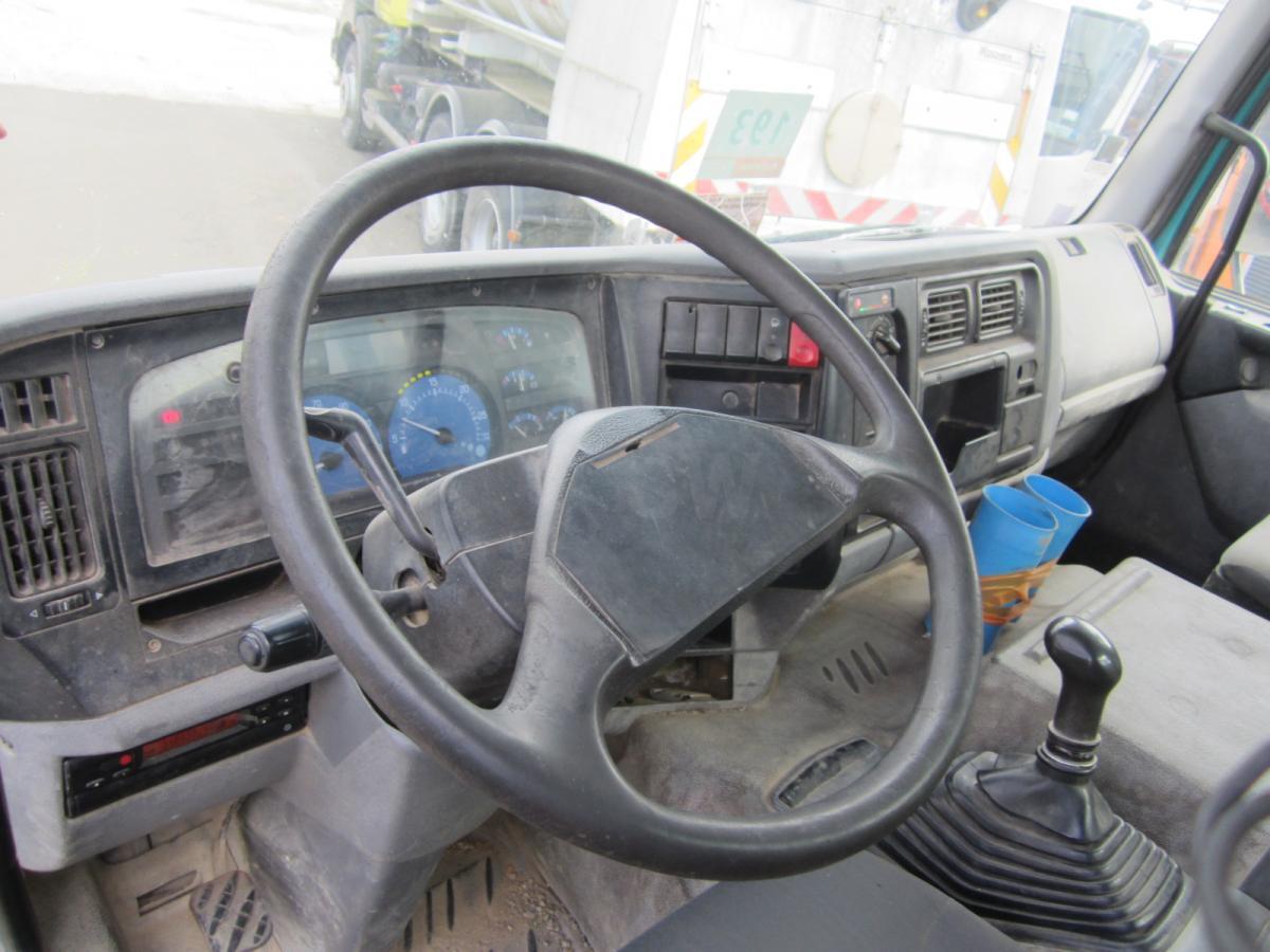 Kiper Renault Kerax: slika Kiper Renault Kerax