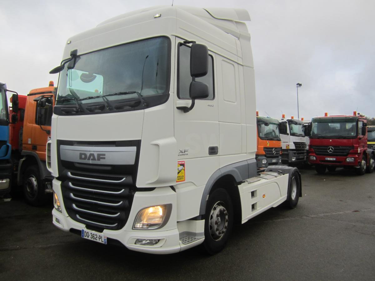 DAF XF105 460 - Tegljač: slika DAF XF105 460 - Tegljač DAF XF105 460 - Tegljač: slika DAF XF105 460 - Tegljač