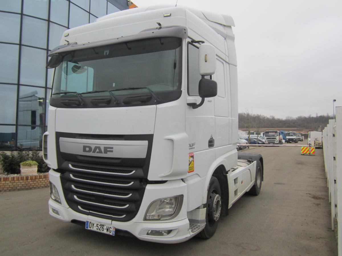 DAF XF105 460 - Tegljač: slika DAF XF105 460 - Tegljač DAF XF105 460 - Tegljač: slika DAF XF105 460 - Tegljač