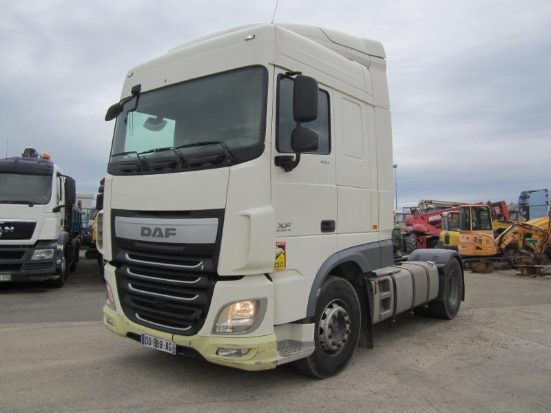 DAF XF105 460 - Tegljač: slika DAF XF105 460 - Tegljač DAF XF105 460 - Tegljač: slika DAF XF105 460 - Tegljač
