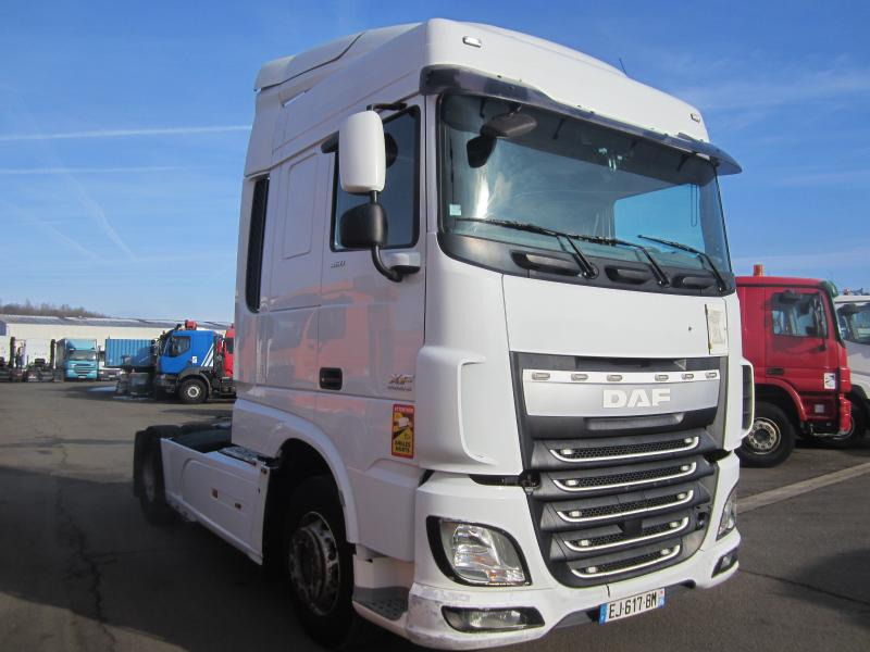 DAF XF105 460 - Tegljač: slika DAF XF105 460 - Tegljač DAF XF105 460 - Tegljač: slika DAF XF105 460 - Tegljač