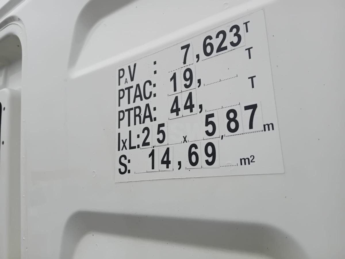 MAN TGS 18.440 - Tegljač: slika MAN TGS 18.440 - Tegljač MAN TGS 18.440 - Tegljač: slika MAN TGS 18.440 - Tegljač