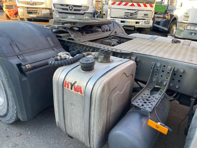 Mercedes Actros 1845 - Tegljač: slika Mercedes Actros 1845 - Tegljač Mercedes Actros 1845 - Tegljač: slika Mercedes Actros 1845 - Tegljač