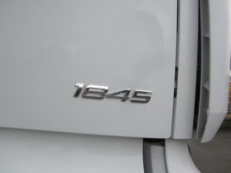 Mercedes Actros 1845 - Tegljač: slika Mercedes Actros 1845 - Tegljač Mercedes Actros 1845 - Tegljač: slika Mercedes Actros 1845 - Tegljač