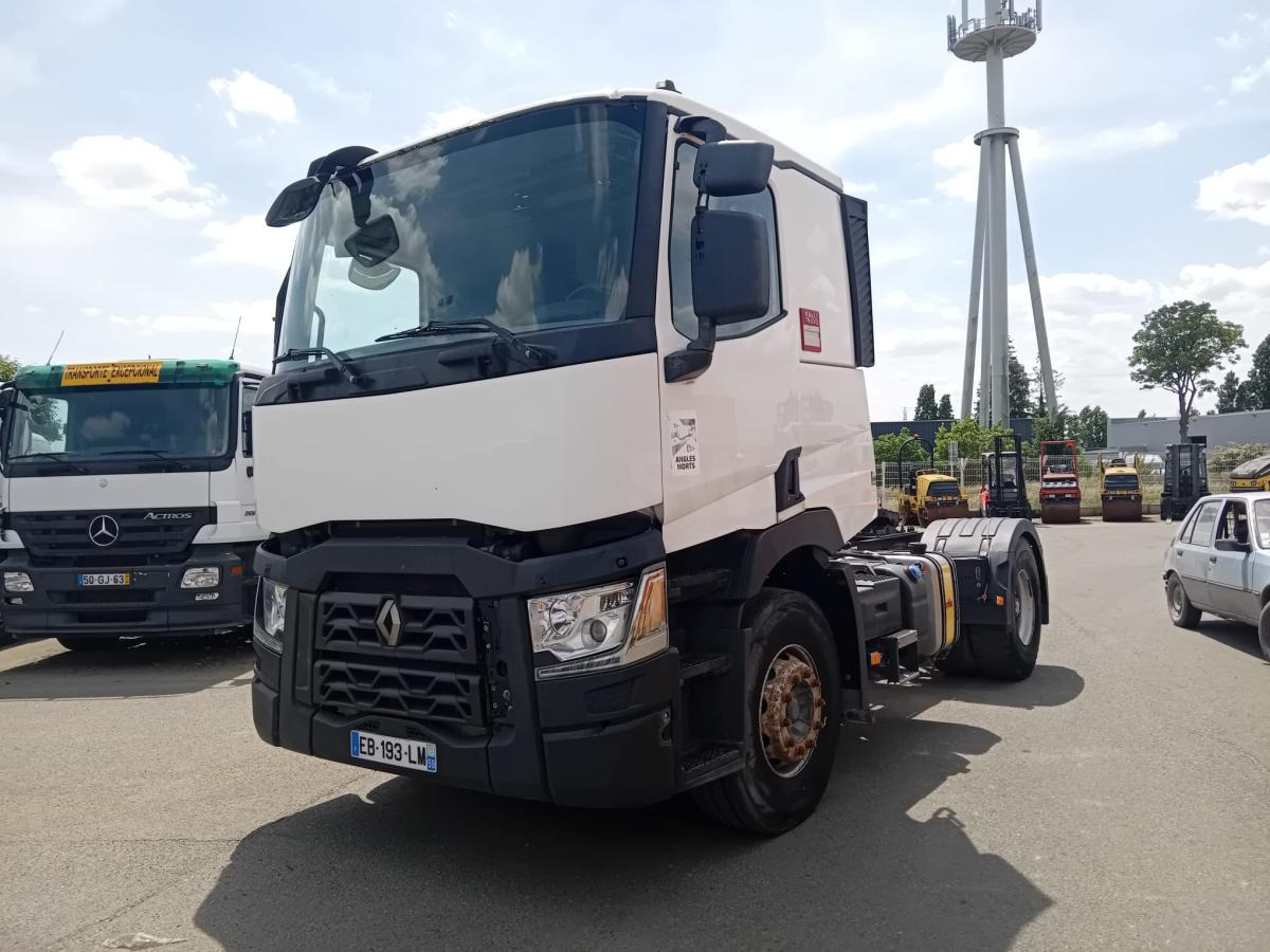 Renault Gamme C - Tegljač: slika Renault Gamme C - Tegljač Renault Gamme C - Tegljač: slika Renault Gamme C - Tegljač