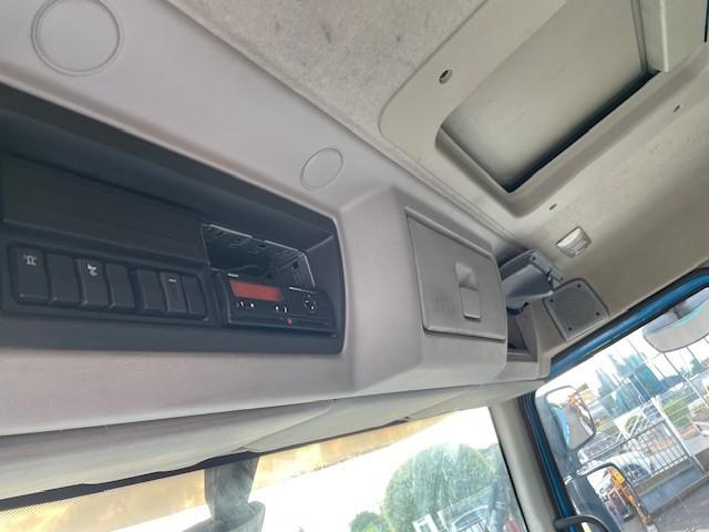 Tegljač Renault Premium Lander: slika Tegljač Renault Premium Lander