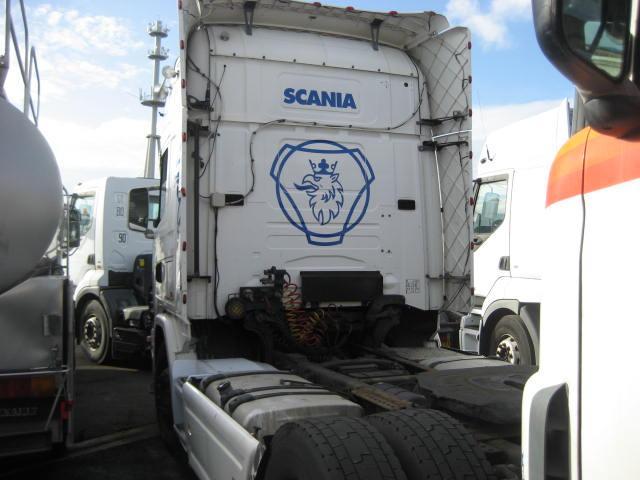 Scania L 124L420 - Tegljač: slika Scania L 124L420 - Tegljač Scania L 124L420 - Tegljač: slika Scania L 124L420 - Tegljač