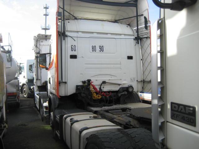 Scania L 144L460 - Tegljač: slika Scania L 144L460 - Tegljač Scania L 144L460 - Tegljač: slika Scania L 144L460 - Tegljač
