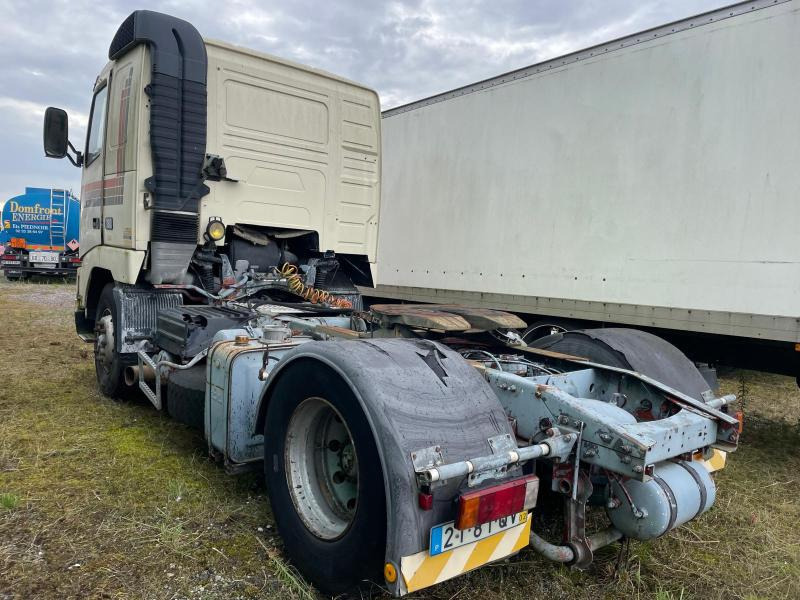 Volvo FH12 380 - Tegljač: slika Volvo FH12 380 - Tegljač Volvo FH12 380 - Tegljač: slika Volvo FH12 380 - Tegljač