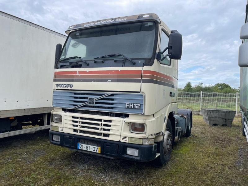 Volvo FH12 380 - Tegljač: slika Volvo FH12 380 - Tegljač Volvo FH12 380 - Tegljač: slika Volvo FH12 380 - Tegljač