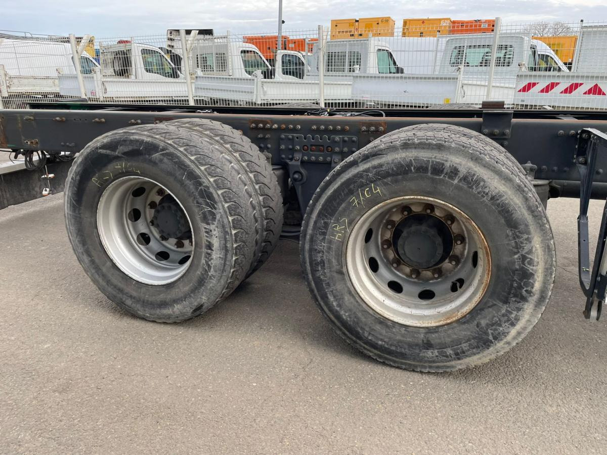 Volvo 540 - Kamion-šasija: slika Volvo 540 - Kamion-šasija Volvo 540 - Kamion-šasija: slika Volvo 540 - Kamion-šasija