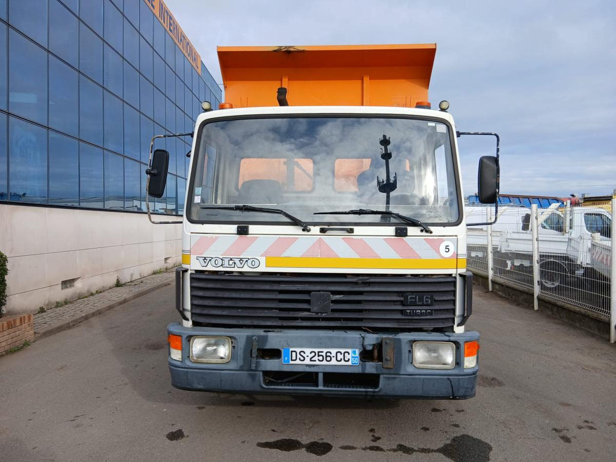 Volvo FL 614 - Kiper: slika Volvo FL 614 - Kiper Volvo FL 614 - Kiper: slika Volvo FL 614 - Kiper
