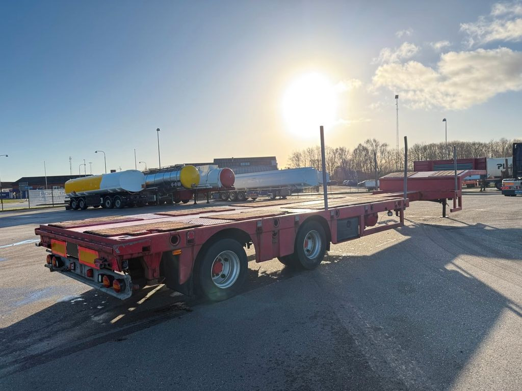 B-XL 4.5 m. 2 axle extension - Poluprikolica s niskim utovarivačem: slika B-XL 4.5 m. 2 axle extension - Poluprikolica s niskim utovarivačem B-XL 4.5 m. 2 axle extension - Poluprikolica s niskim utovarivačem: slika B-XL 4.5 m. 2 axle extension - Poluprikolica s niskim utovarivačem