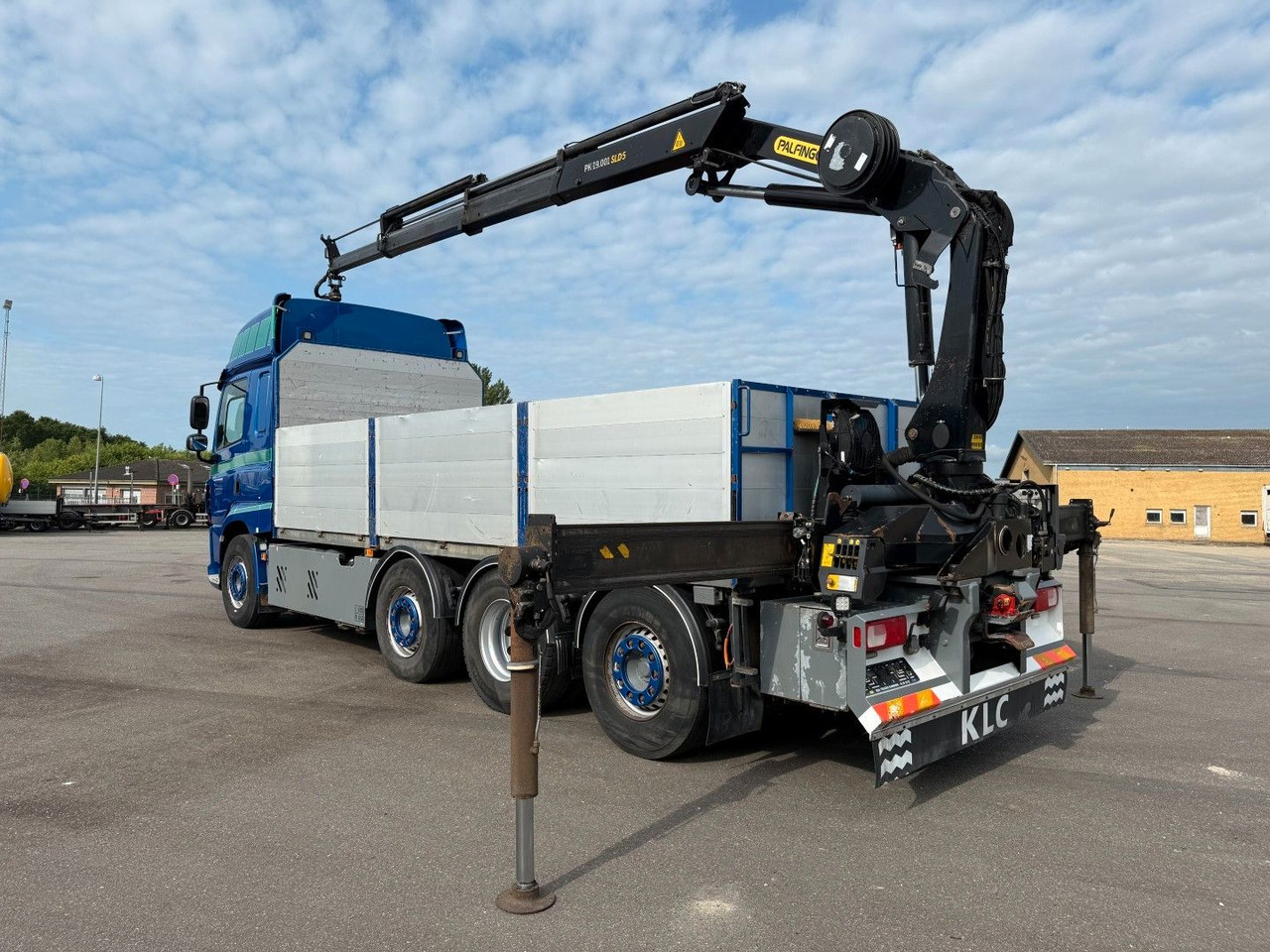 DAF CF 510 8x2*6 / Crane Palfinger PK 19.001 - Kamion s kranom: slika DAF CF 510 8x2*6 / Crane Palfinger PK 19.001 - Kamion s kranom DAF CF 510 8x2*6 / Crane Palfinger PK 19.001 - Kamion s kranom: slika DAF CF 510 8x2*6 / Crane Palfinger PK 19.001 - Kamion s kranom