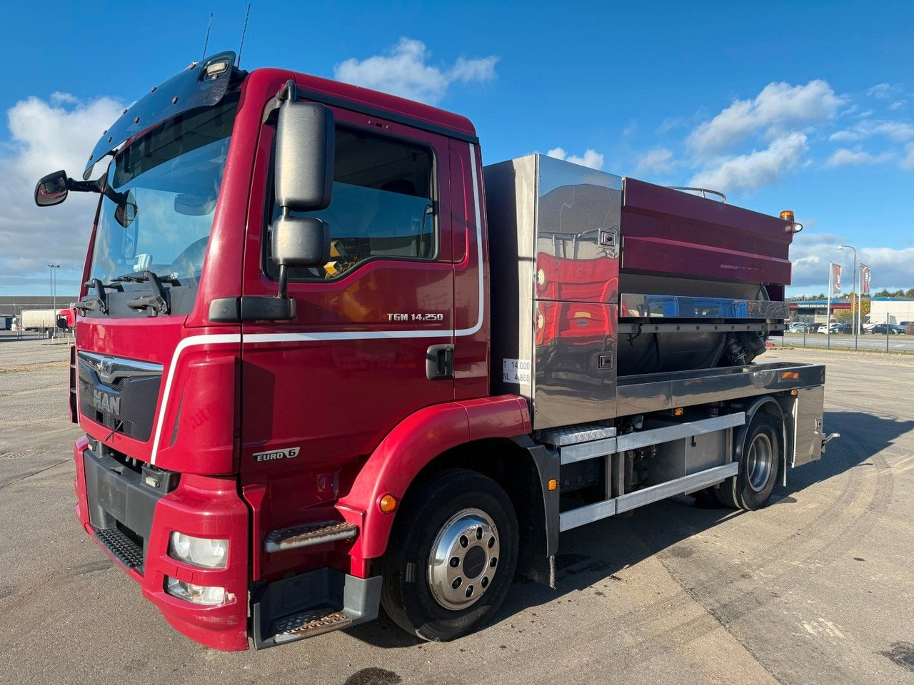 MAN TGM 14.250 VM-Tarm Stainless Steel 4000 l. Kombi - Vakum kamion: slika MAN TGM 14.250 VM-Tarm Stainless Steel 4000 l. Kombi - Vakum kamion MAN TGM 14.250 VM-Tarm Stainless Steel 4000 l. Kombi - Vakum kamion: slika MAN TGM 14.250 VM-Tarm Stainless Steel 4000 l. Kombi - Vakum kamion