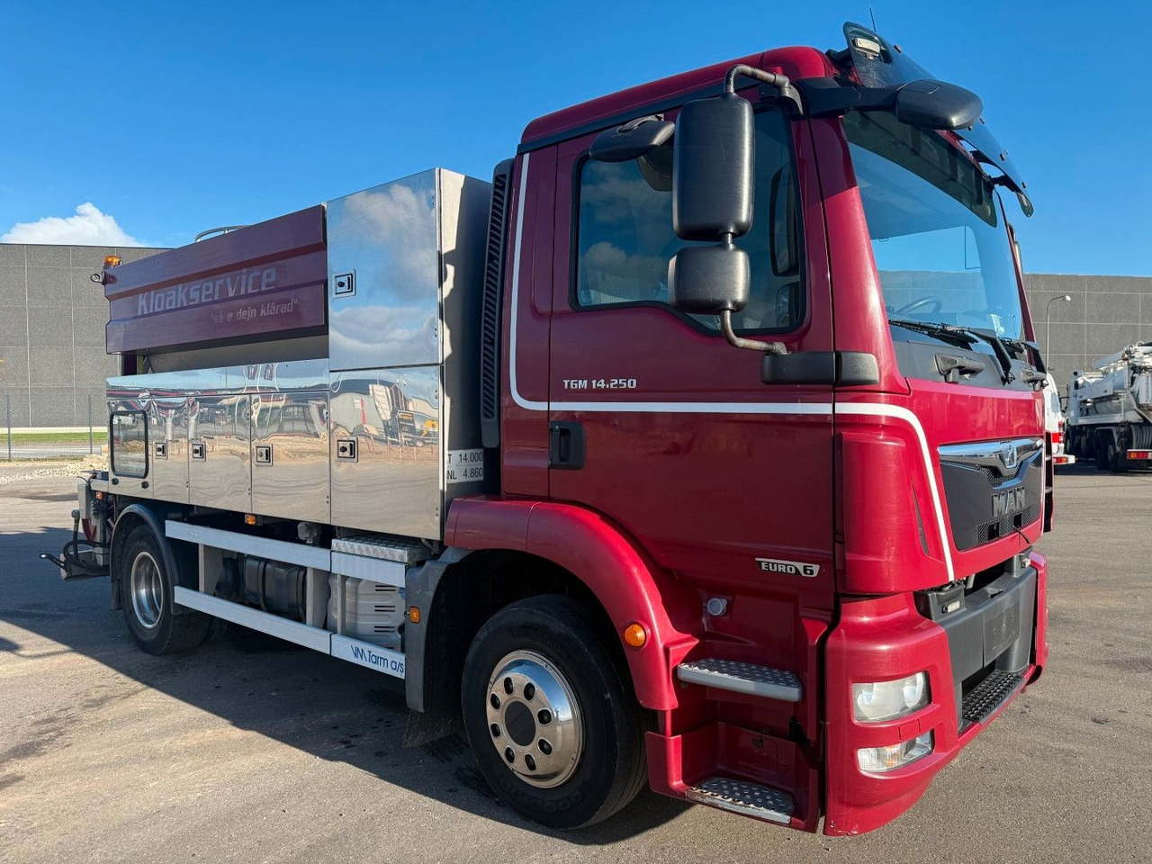 MAN TGM 14.250 VM-Tarm Stainless Steel 5600 l. Kombi - Vakum kamion: slika MAN TGM 14.250 VM-Tarm Stainless Steel 5600 l. Kombi - Vakum kamion MAN TGM 14.250 VM-Tarm Stainless Steel 5600 l. Kombi - Vakum kamion: slika MAN TGM 14.250 VM-Tarm Stainless Steel 5600 l. Kombi - Vakum kamion