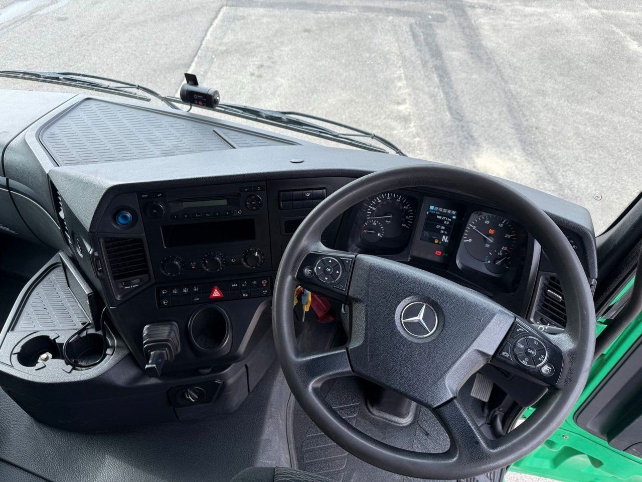 Mercedes-Benz 3258 RHD 8x4-4 Wiedemann Super 1000 Recycler - Vakum kamion: slika Mercedes-Benz 3258 RHD 8x4-4 Wiedemann Super 1000 Recycler - Vakum kamion Mercedes-Benz 3258 RHD 8x4-4 Wiedemann Super 1000 Recycler - Vakum kamion: slika Mercedes-Benz 3258 RHD 8x4-4 Wiedemann Super 1000 Recycler - Vakum kamion