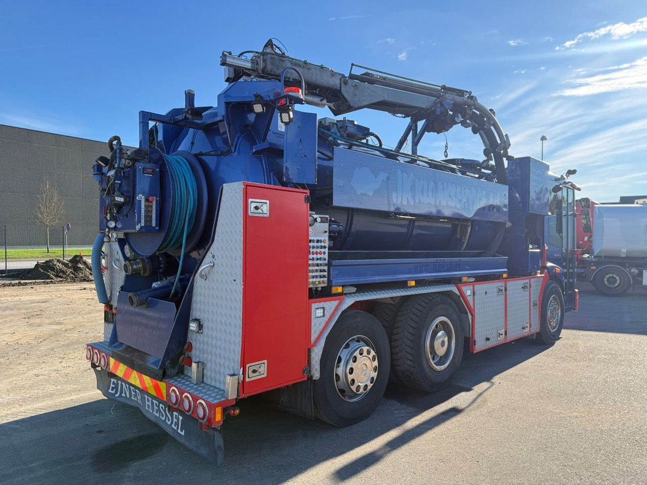 Mercedes-Benz Econic 2633 6x2*4 Hvidtved Larsen SLP309 Euro 5 - Vakum kamion: slika Mercedes-Benz Econic 2633 6x2*4 Hvidtved Larsen SLP309 Euro 5 - Vakum kamion Mercedes-Benz Econic 2633 6x2*4 Hvidtved Larsen SLP309 Euro 5 - Vakum kamion: slika Mercedes-Benz Econic 2633 6x2*4 Hvidtved Larsen SLP309 Euro 5 - Vakum kamion