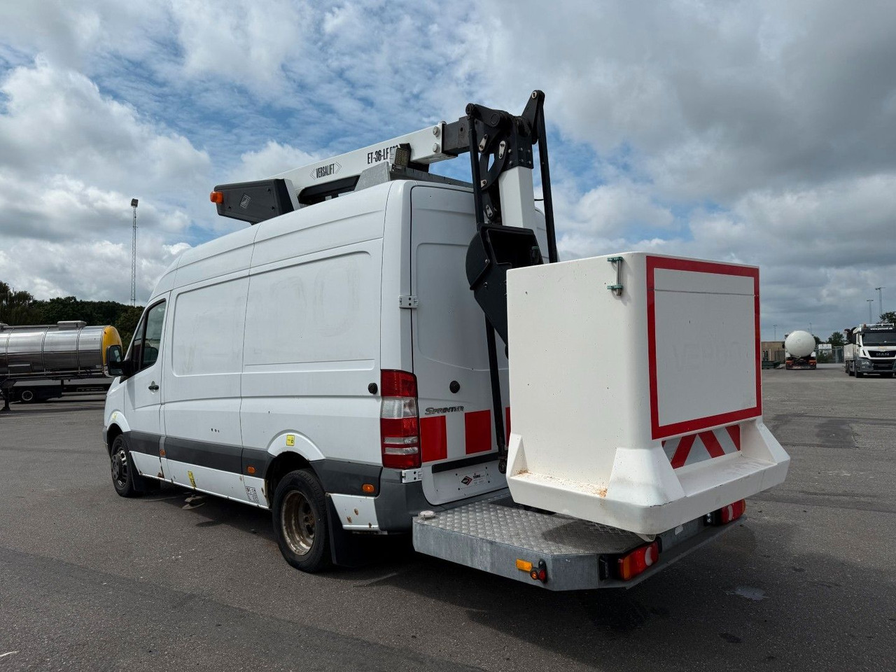 Mercedes-Benz Sprinter 516 516 CDI Versalift ET-36-LF ECO 13.7 - Podizna platforma montirana na kamion: slika Mercedes-Benz Sprinter 516 516 CDI Versalift ET-36-LF ECO 13.7 - Podizna platforma montirana na kamion Mercedes-Benz Sprinter 516 516 CDI Versalift ET-36-LF ECO 13.7 - Podizna platforma montirana na kamion: slika Mercedes-Benz Sprinter 516 516 CDI Versalift ET-36-LF ECO 13.7 - Podizna platforma montirana na kamion