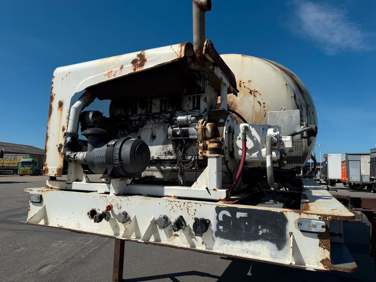Le Cinena 12 m2 Baruval 2 axle Concrete trailer Lecinena 12 m3 Baruval 2 achse Beton/Concrete mixer - Poluprikolica: slika Le Cinena 12 m2 Baruval 2 axle Concrete trailer Lecinena 12 m3 Baruval 2 achse Beton/Concrete mixer - Poluprikolica Le Cinena 12 m2 Baruval 2 axle Concrete trailer Lecinena 12 m3 Baruval 2 achse Beton/Concrete mixer - Poluprikolica: slika Le Cinena 12 m2 Baruval 2 axle Concrete trailer Lecinena 12 m3 Baruval 2 achse Beton/Concrete mixer - Poluprikolica
