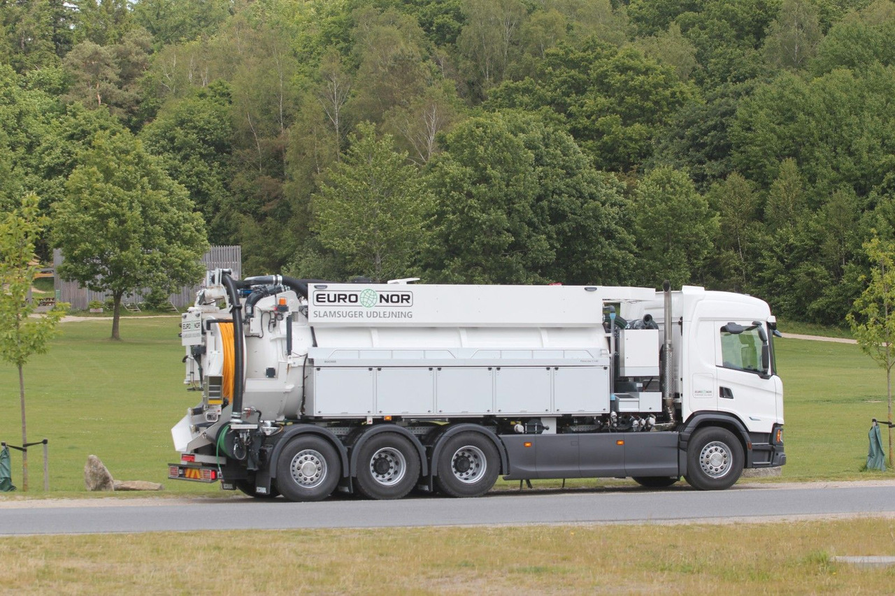 Scania G460 B8x4*4NBMN Bucher FlexLine CM140 - Vakum kamion: slika  Scania G460 B8x4*4NBMN Bucher FlexLine CM140 - Vakum kamion Scania G460 B8x4*4NBMN Bucher FlexLine CM140 - Vakum kamion: slika  Scania G460 B8x4*4NBMN Bucher FlexLine CM140 - Vakum kamion