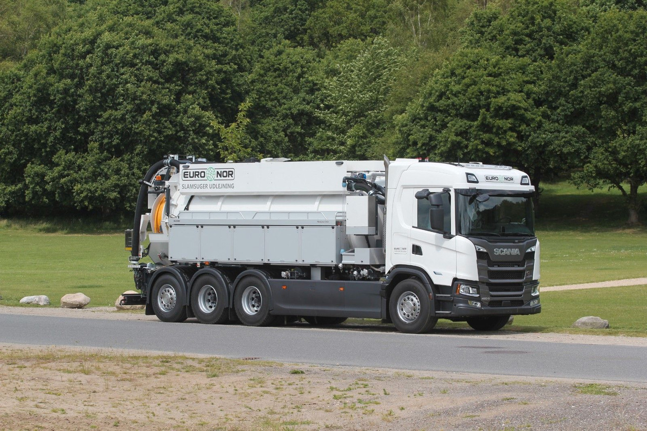 Scania G460 B8x4*4NBMN Bucher FlexLine CM140 - Vakum kamion: slika  Scania G460 B8x4*4NBMN Bucher FlexLine CM140 - Vakum kamion Scania G460 B8x4*4NBMN Bucher FlexLine CM140 - Vakum kamion: slika  Scania G460 B8x4*4NBMN Bucher FlexLine CM140 - Vakum kamion