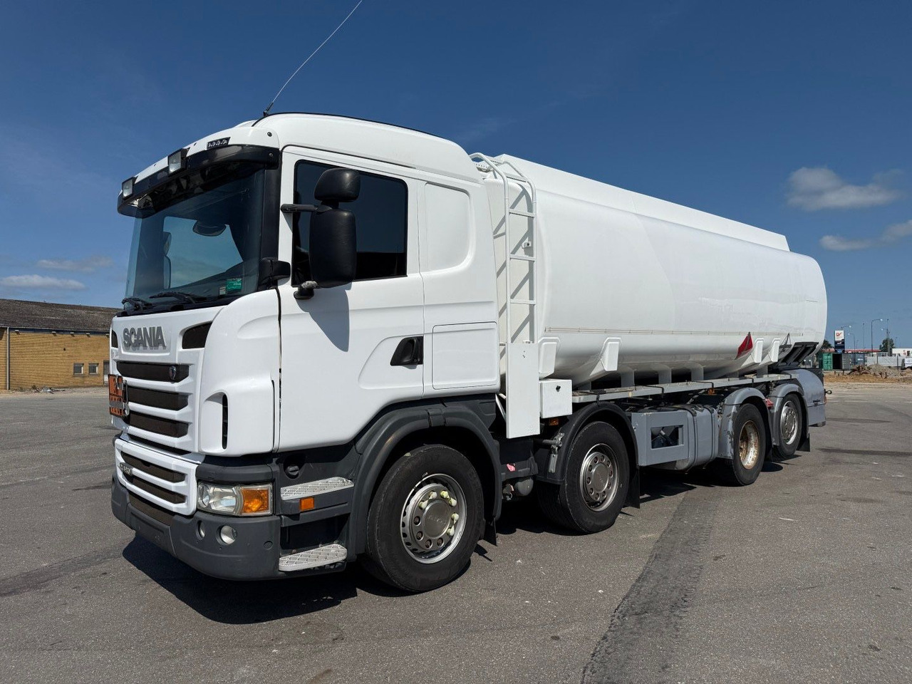 Scania G480 8x2*6 24.000 L / 5 compartments / ADR Tank - Kamion cisterna: slika Scania G480 8x2*6 24.000 L / 5 compartments / ADR Tank - Kamion cisterna Scania G480 8x2*6 24.000 L / 5 compartments / ADR Tank - Kamion cisterna: slika Scania G480 8x2*6 24.000 L / 5 compartments / ADR Tank - Kamion cisterna