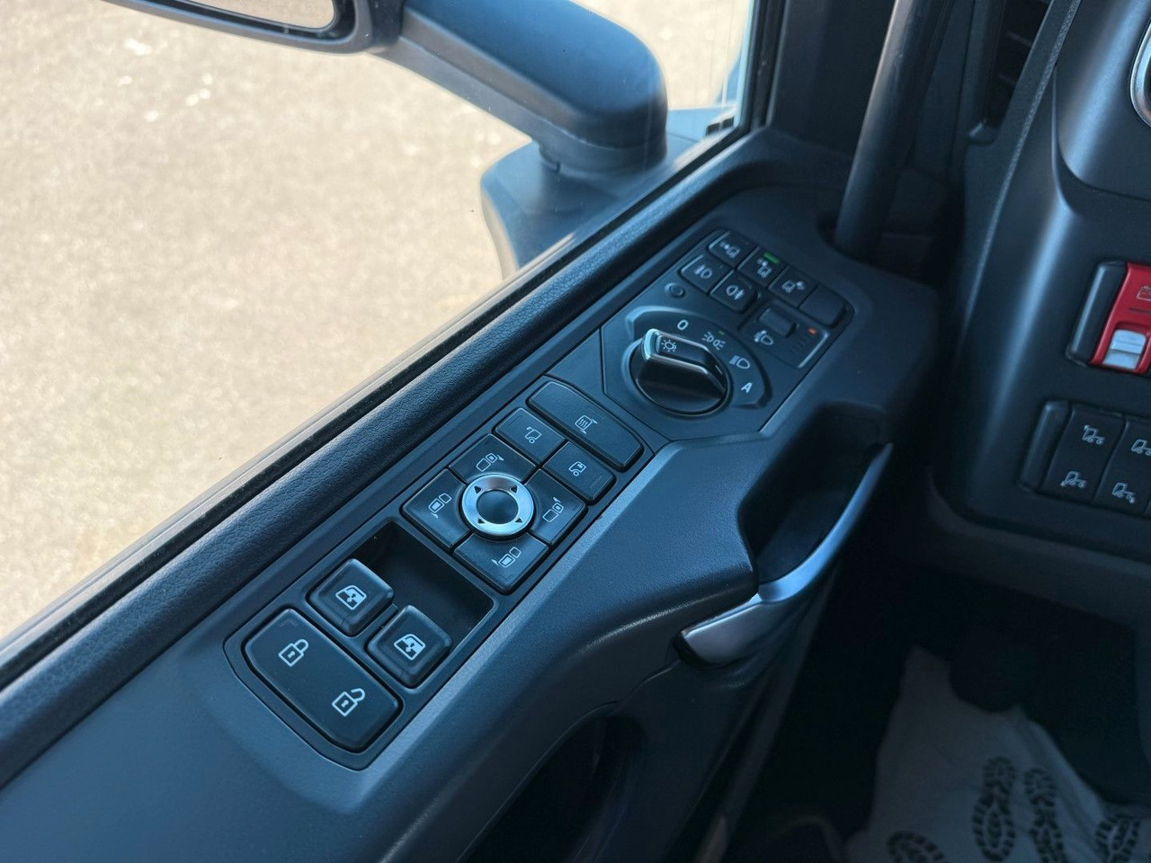 Kamion-šasija Scania G500 Next Generation 6x2 ADR Chassis / Retarder: slika Kamion-šasija Scania G500 Next Generation 6x2 ADR Chassis / Retarder