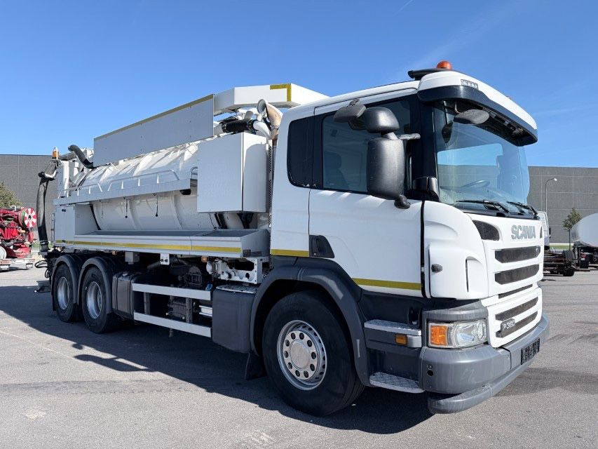 Scania P360 6x4 Euro 6 Hvidtved Larsen FlexLine 312 - Vakum kamion: slika Scania P360 6x4 Euro 6 Hvidtved Larsen FlexLine 312 - Vakum kamion Scania P360 6x4 Euro 6 Hvidtved Larsen FlexLine 312 - Vakum kamion: slika Scania P360 6x4 Euro 6 Hvidtved Larsen FlexLine 312 - Vakum kamion