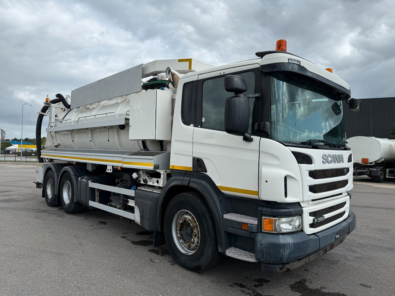 Scania P360 Euro 6 6x4 RHD Hvidtved Larsen FlexLine 312 - Vakum kamion: slika Scania P360 Euro 6 6x4 RHD Hvidtved Larsen FlexLine 312 - Vakum kamion Scania P360 Euro 6 6x4 RHD Hvidtved Larsen FlexLine 312 - Vakum kamion: slika Scania P360 Euro 6 6x4 RHD Hvidtved Larsen FlexLine 312 - Vakum kamion