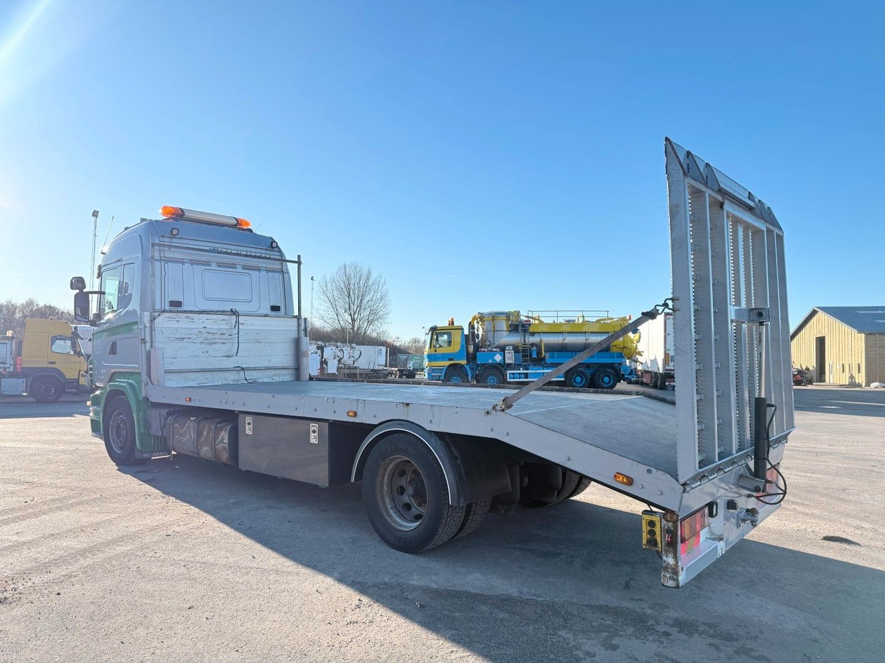 Scania R380 4x2 Autotransport with hydraulic ramp - Autotransporter: slika Scania R380 4x2 Autotransport with hydraulic ramp - Autotransporter Scania R380 4x2 Autotransport with hydraulic ramp - Autotransporter: slika Scania R380 4x2 Autotransport with hydraulic ramp - Autotransporter